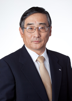 近藤潤氏